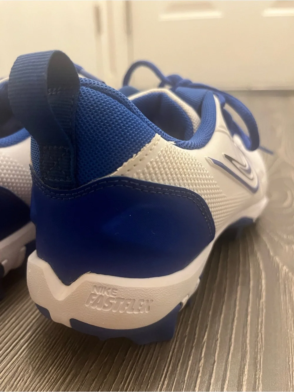 Nike White and Royal Blue Youth Baseball Cleats